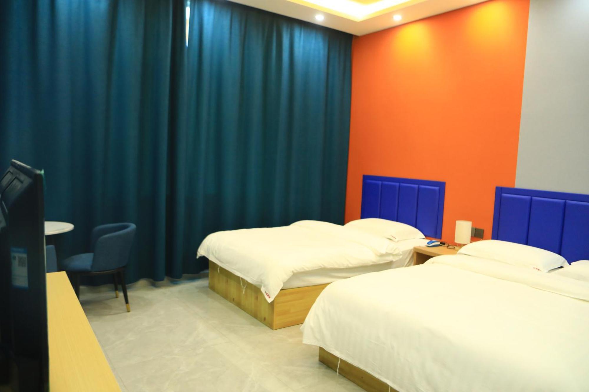 Hongge Hotel - Harbin Taiping Airport Екстер'єр фото