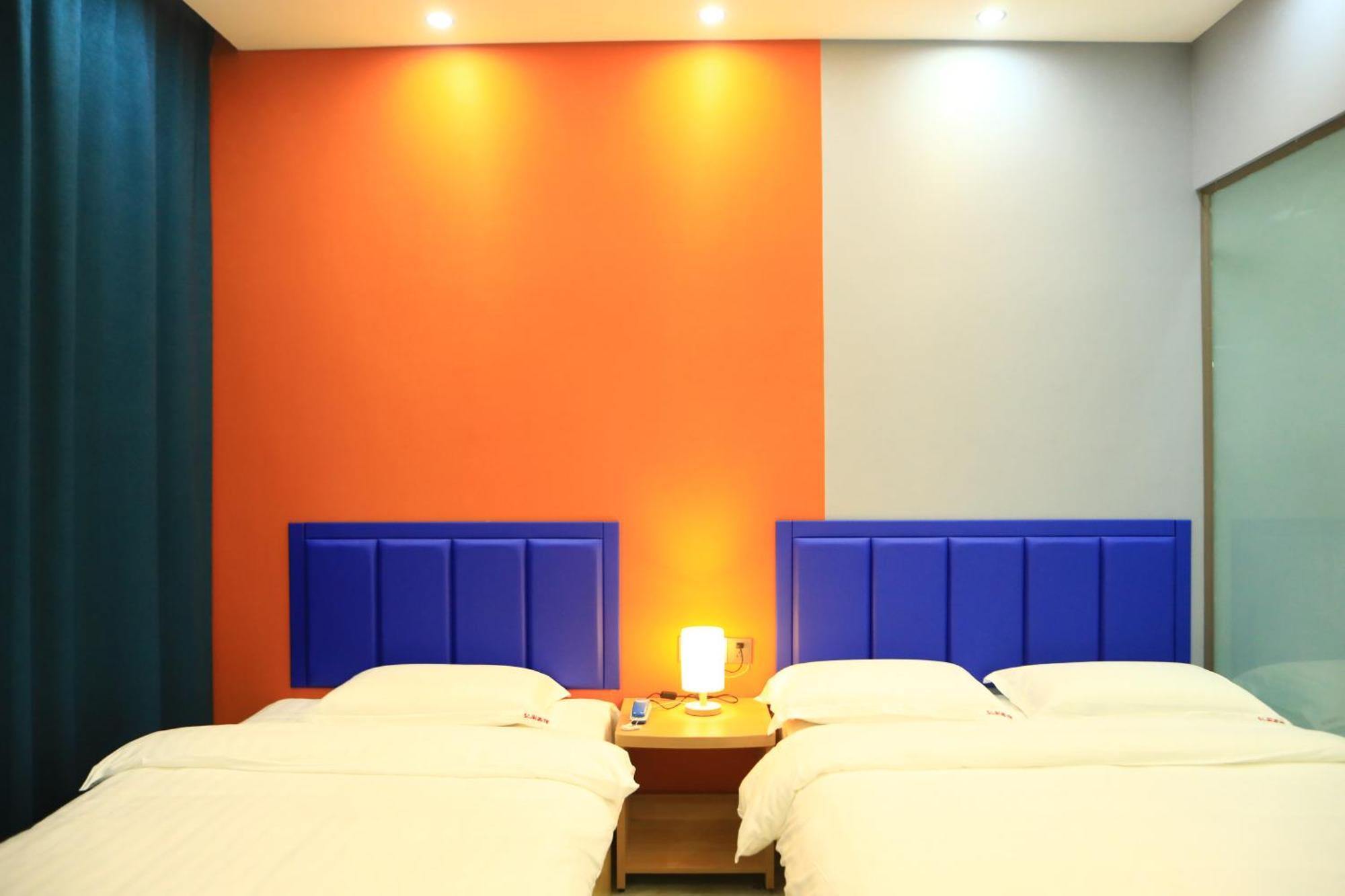 Hongge Hotel - Harbin Taiping Airport Екстер'єр фото