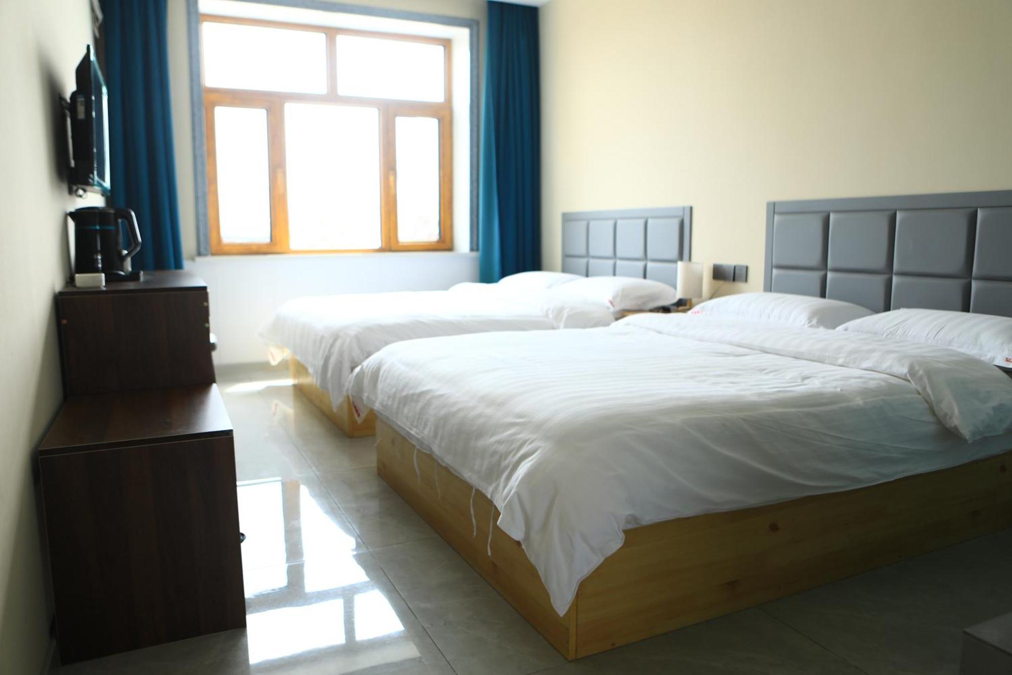 Hongge Hotel - Harbin Taiping Airport Екстер'єр фото