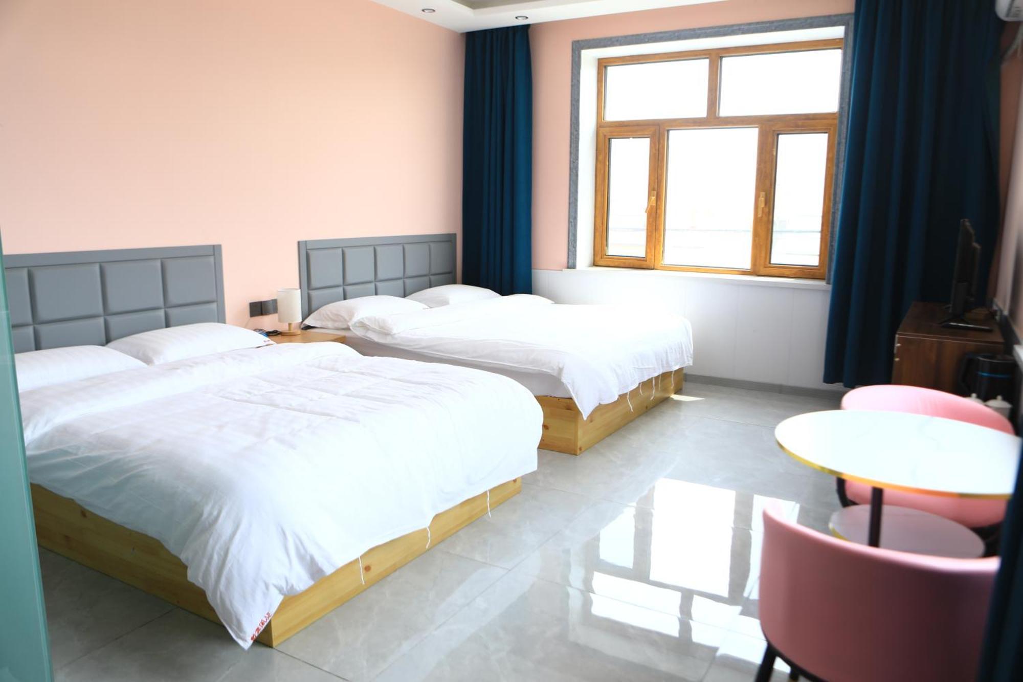 Hongge Hotel - Harbin Taiping Airport Екстер'єр фото